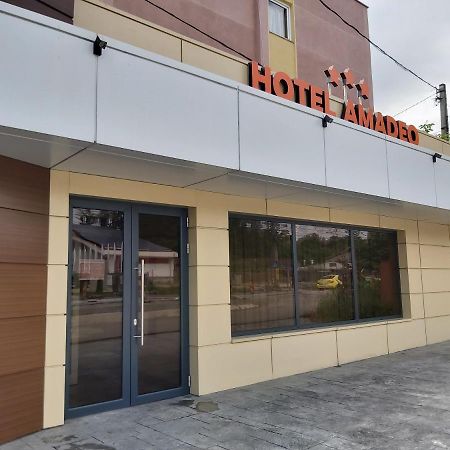 Hotel Amadeo Яссы Экстерьер фото
