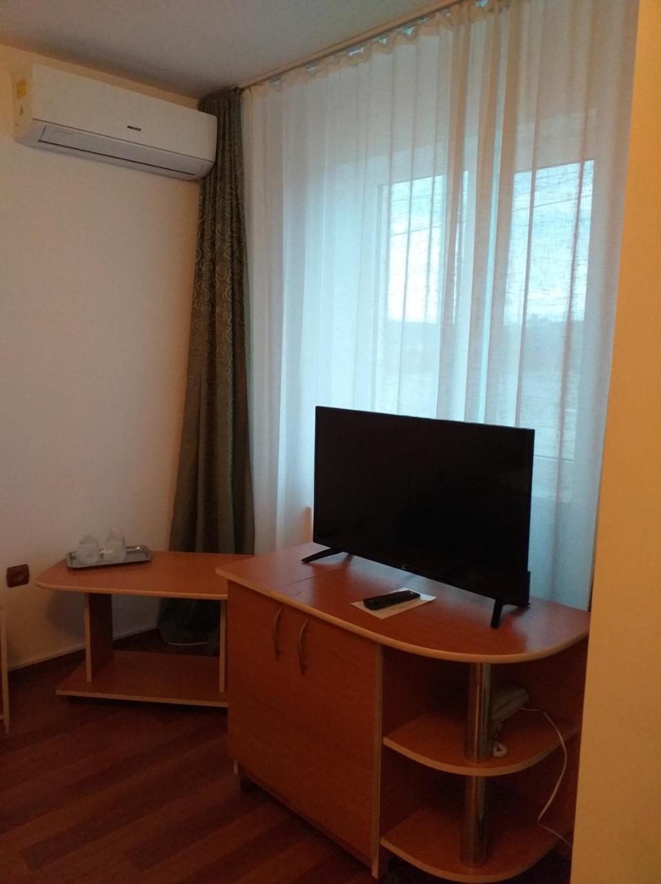 Hotel Amadeo Яссы Экстерьер фото
